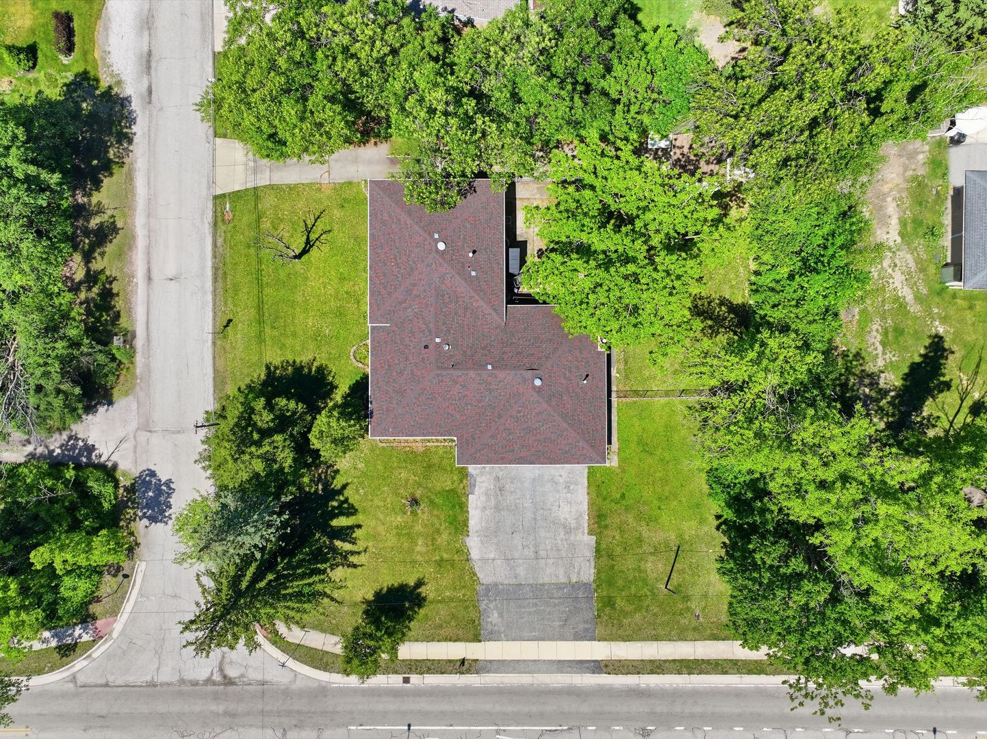 8800 W 104th Street, Palos Hills, IL 60465