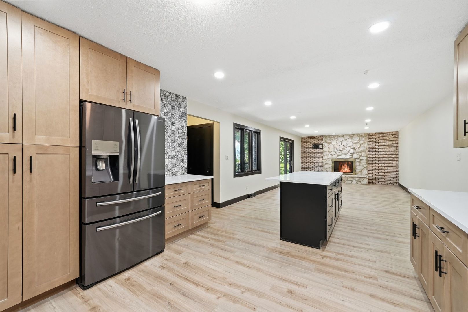 8800 W 104th Street, Palos Hills, IL 60465