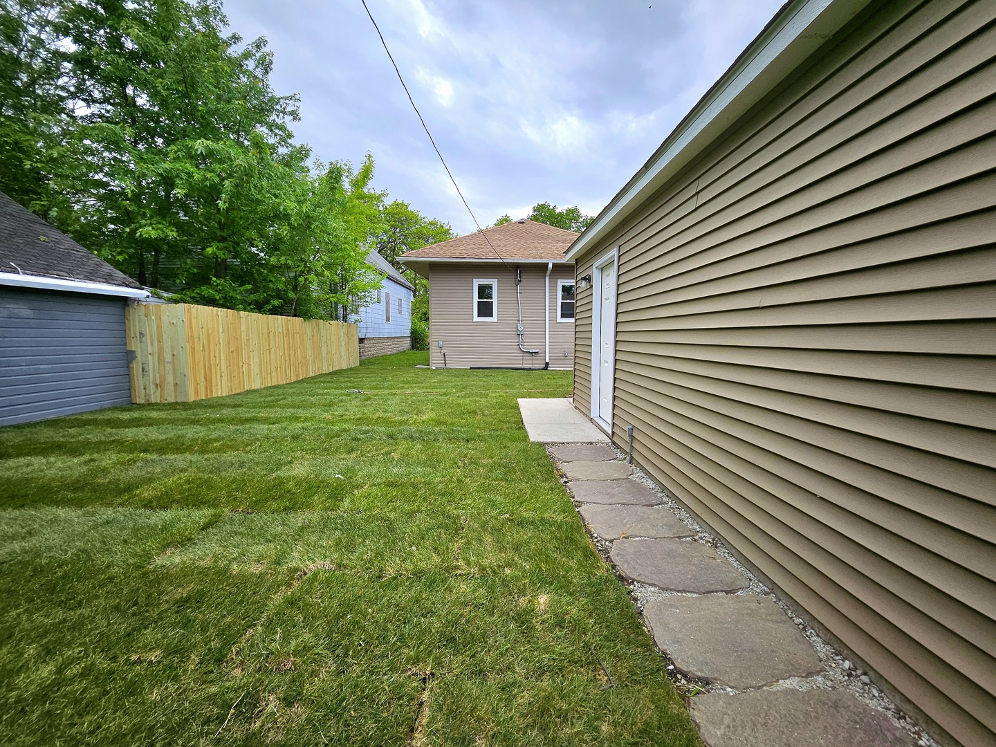 8819 S Carpenter Street, Chicago, IL 60620