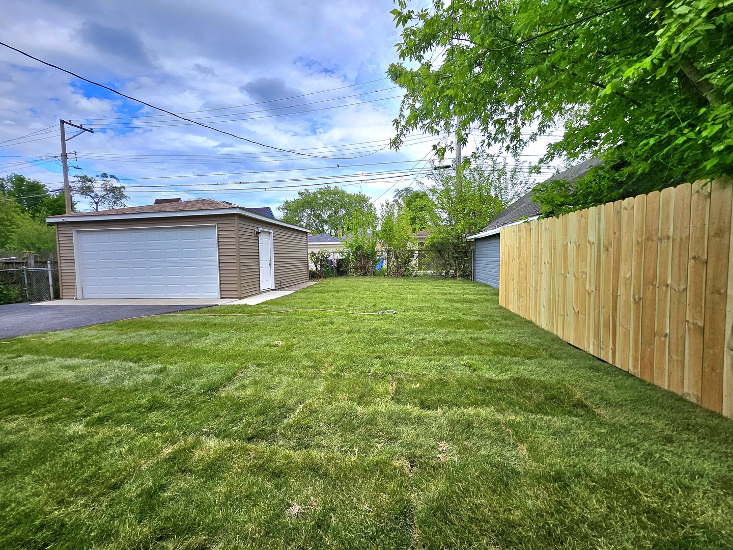 8819 S Carpenter Street, Chicago, IL 60620