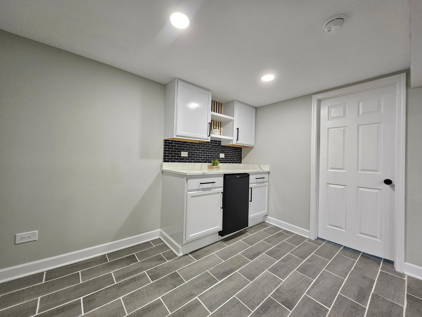 8819 S Carpenter Street, Chicago, IL 60620