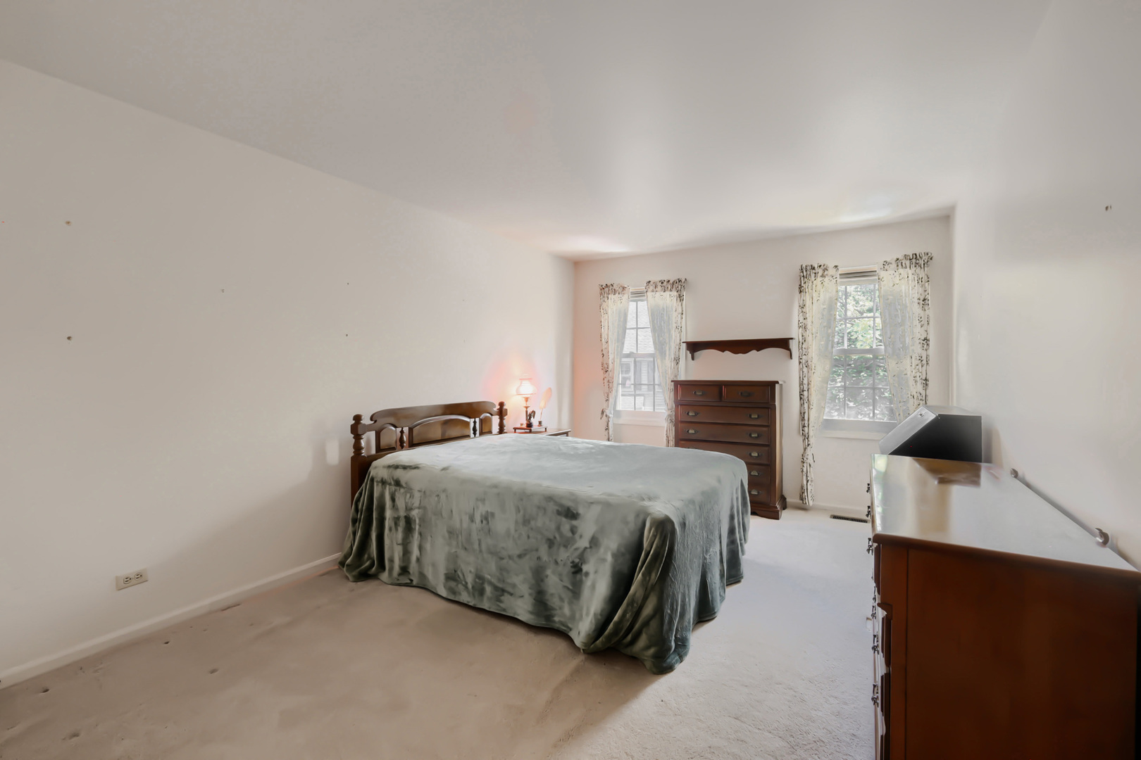 159 Bright Ridge Drive, Schaumburg, IL 60194