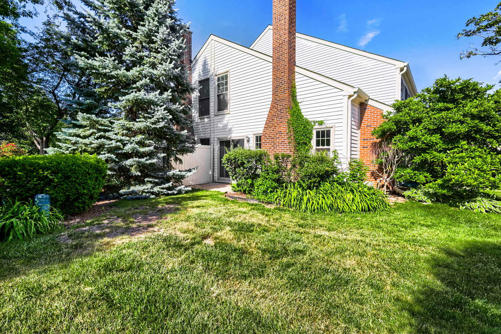 159 Bright Ridge Drive, Schaumburg, IL 60194