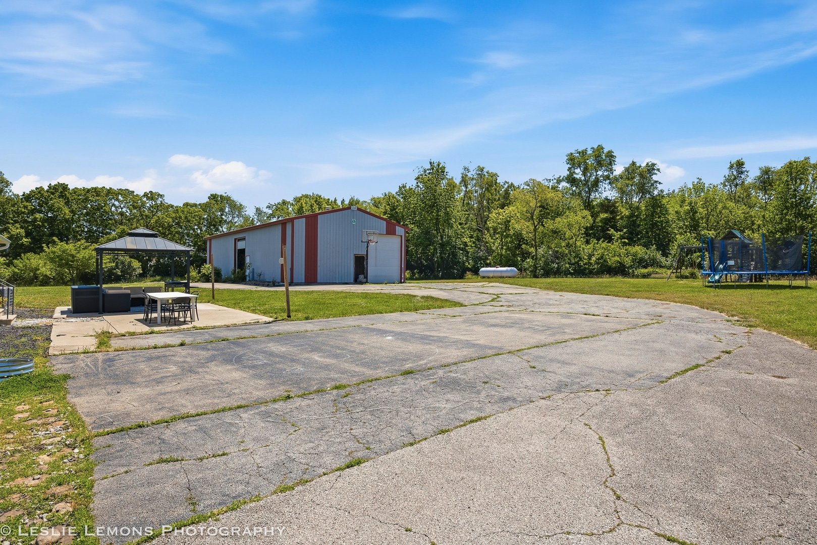 8705 E Pine Bluff Road, Coal City, IL 60416