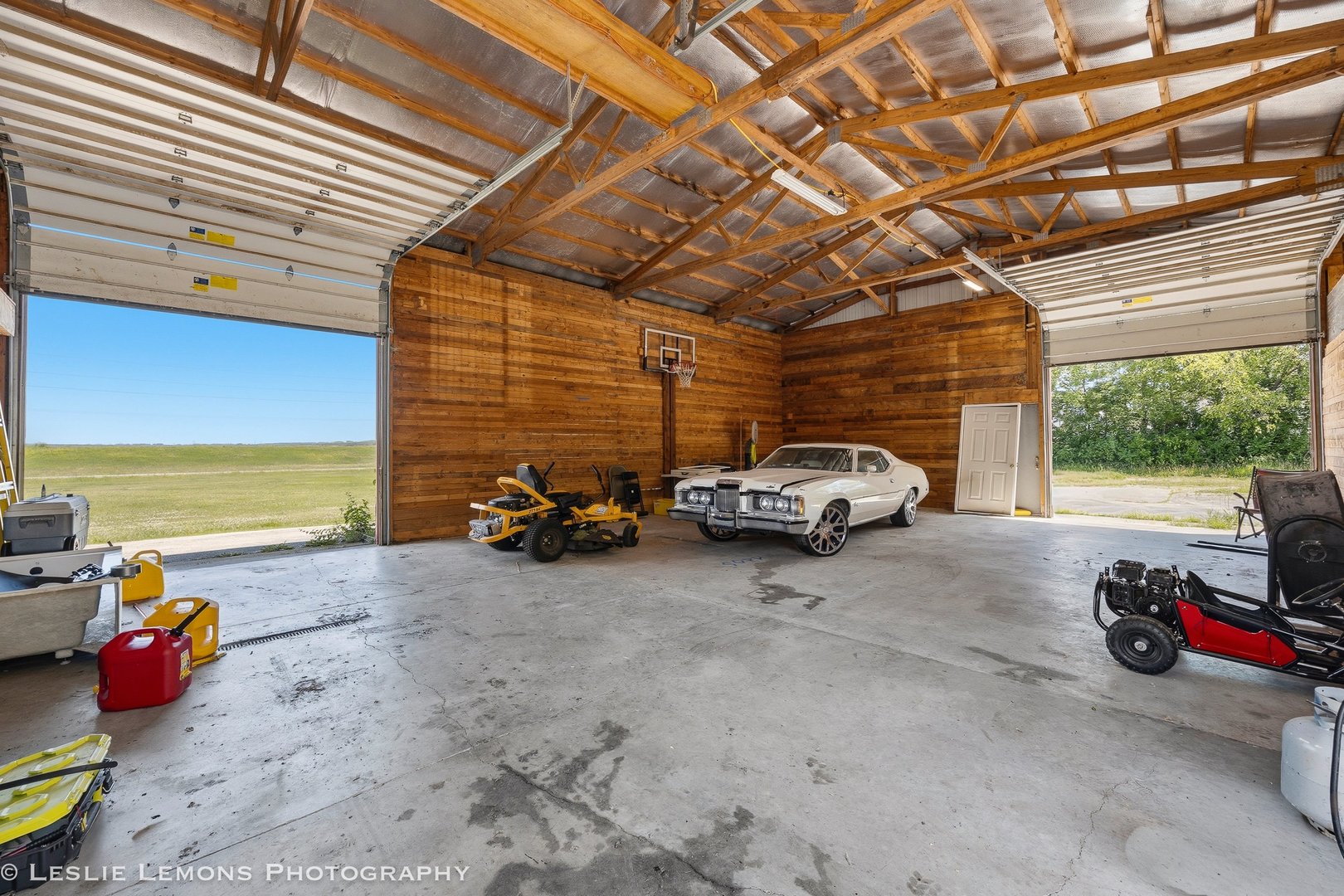 8705 E Pine Bluff Road, Coal City, IL 60416