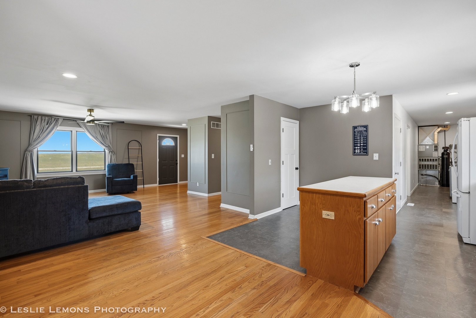 8705 E Pine Bluff Road, Coal City, IL 60416