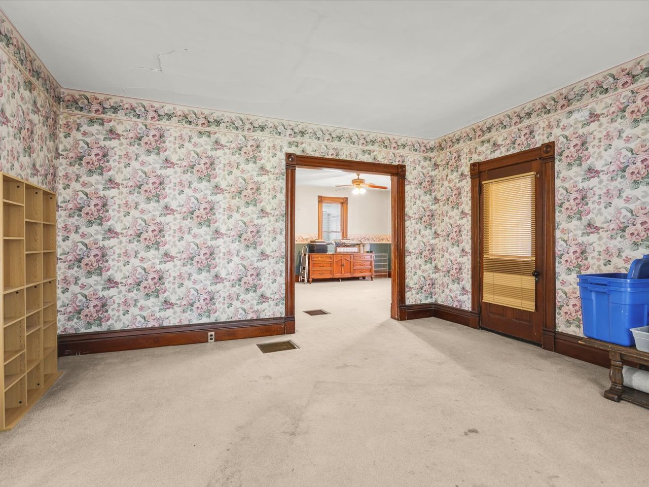 927 E Lincoln Avenue, Belvidere, IL 61008