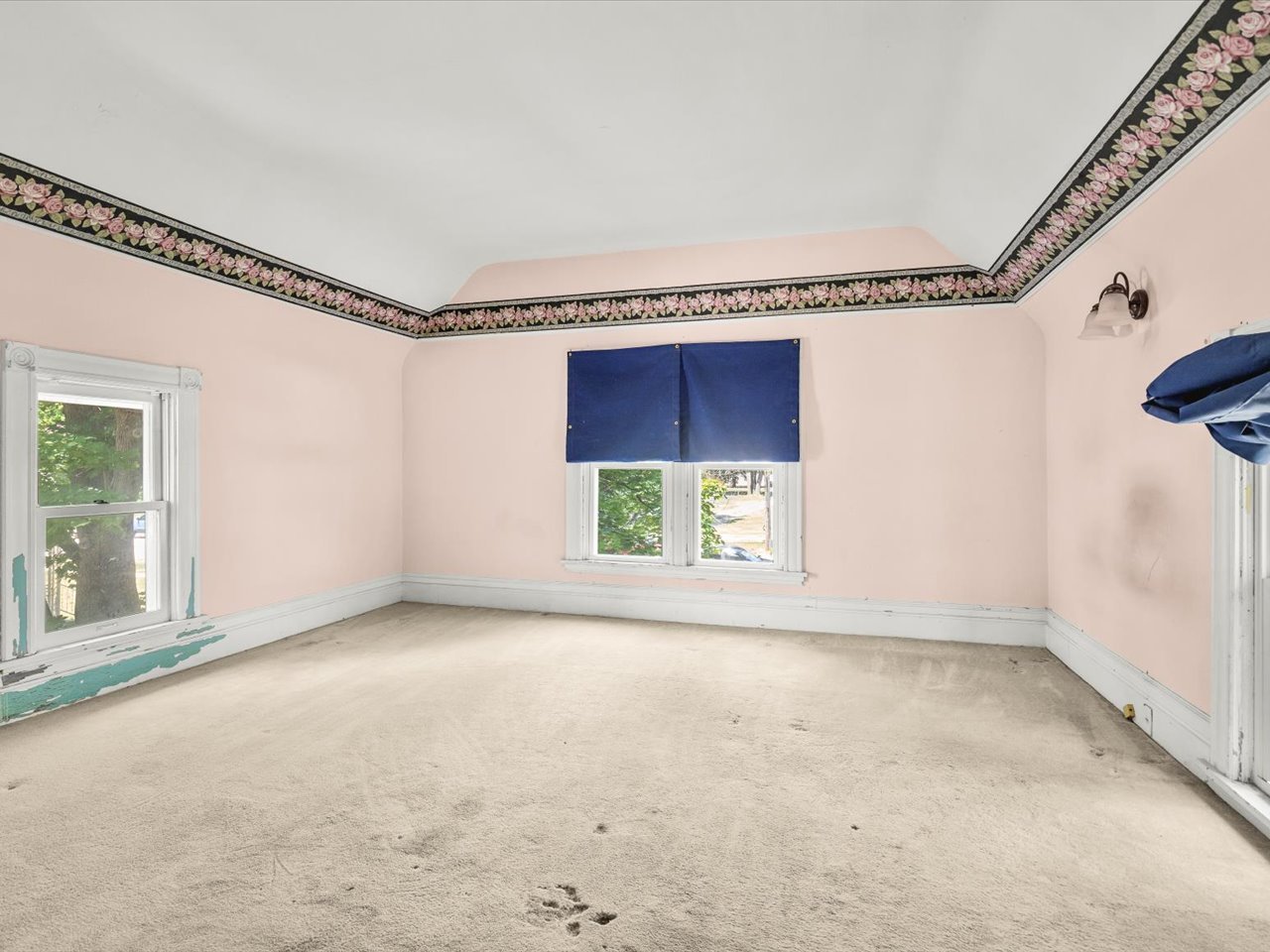 927 E Lincoln Avenue, Belvidere, IL 61008