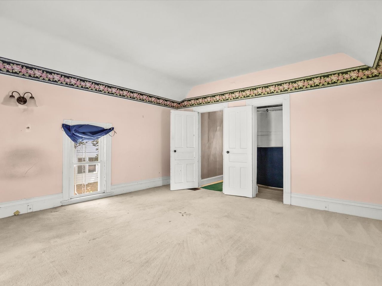 927 E Lincoln Avenue, Belvidere, IL 61008