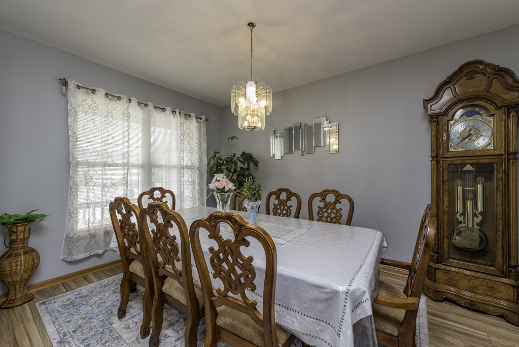 39689 LYNSEE Court, Beach Park, IL 60083