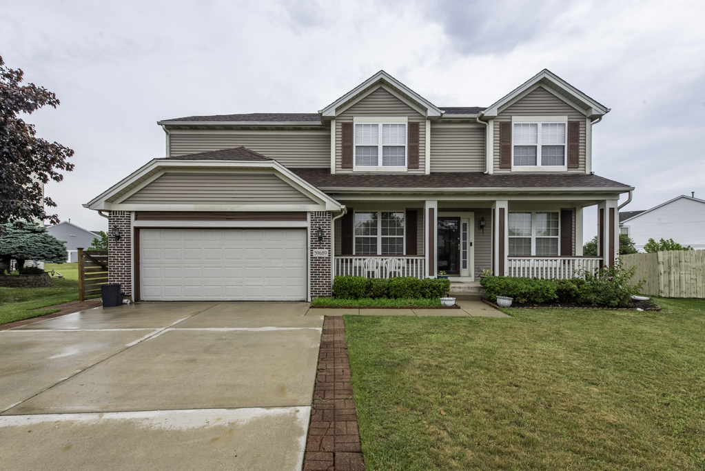39689 LYNSEE Court, Beach Park, IL 60083