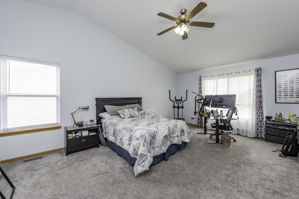 39689 LYNSEE Court, Beach Park, IL 60083