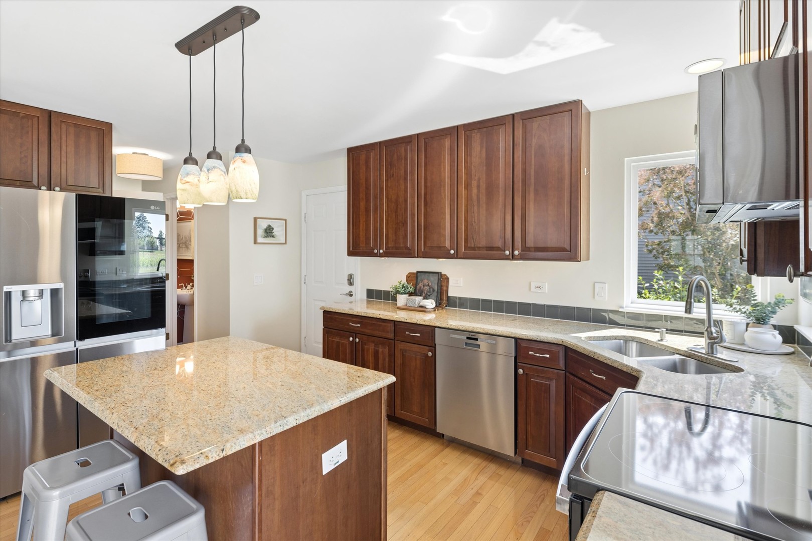 2778 Miller Road, Geneva, IL 60134