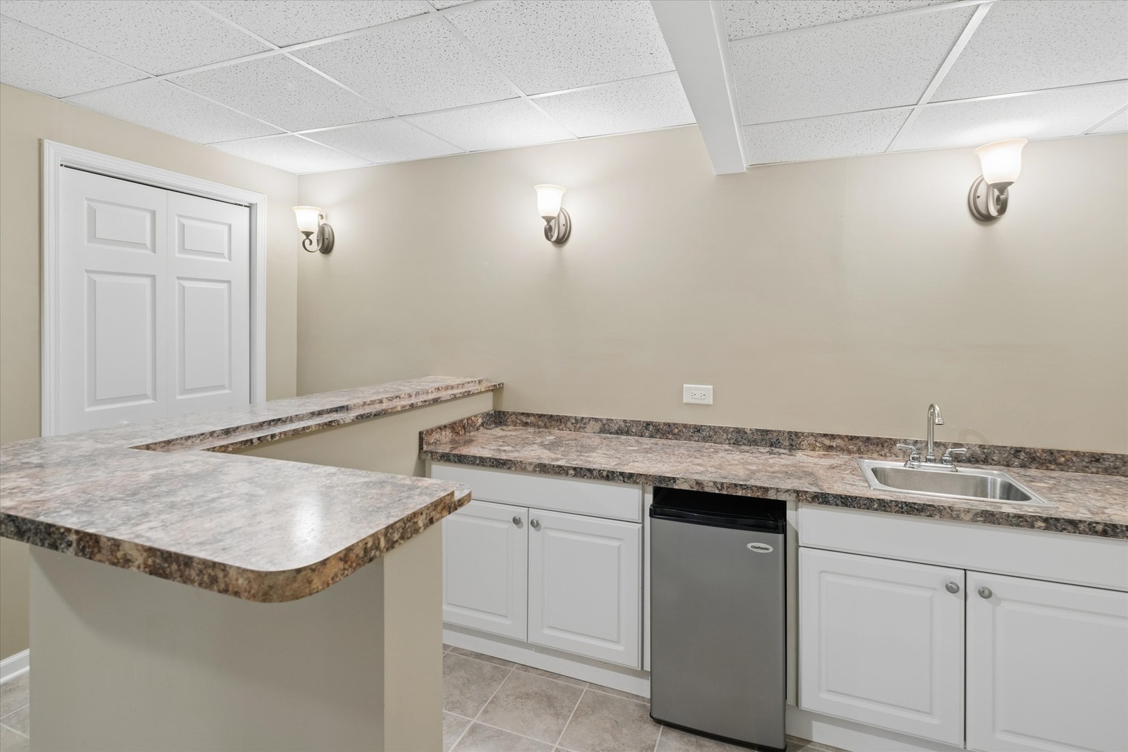 2778 Miller Road, Geneva, IL 60134