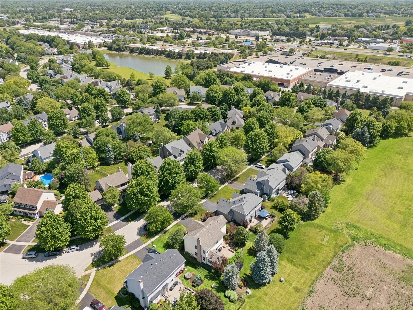 2778 Miller Road, Geneva, IL 60134