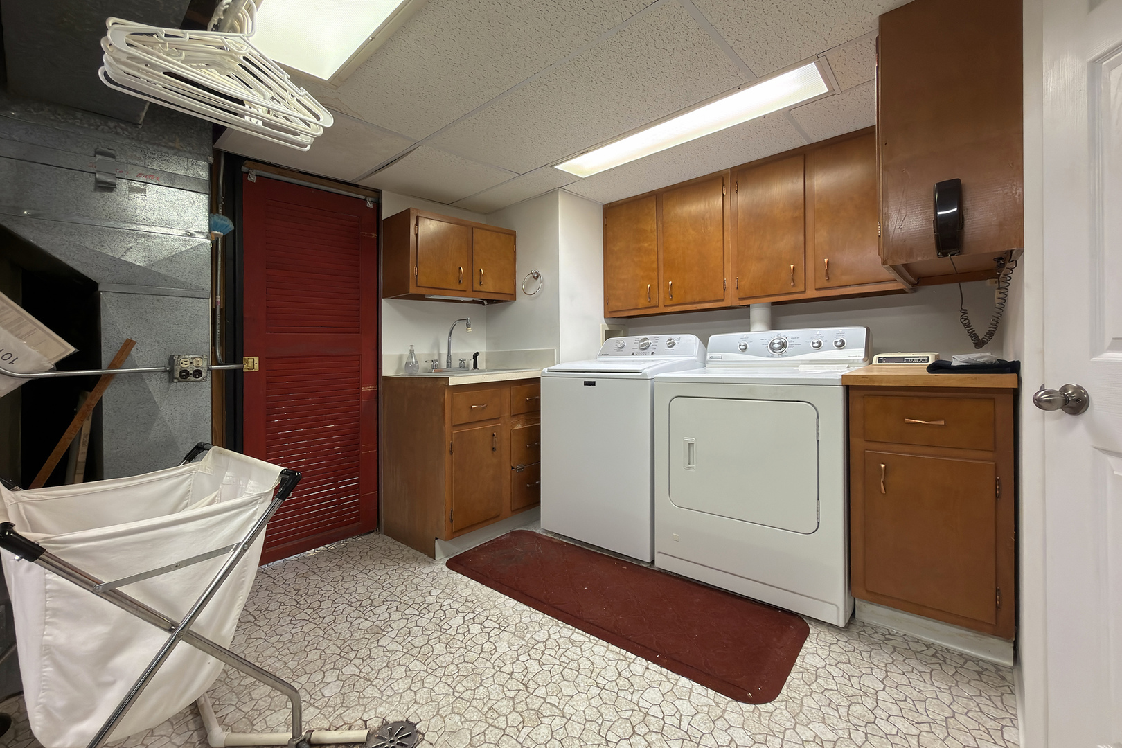 34841 N leonard Avenue, Ingleside, IL 60041