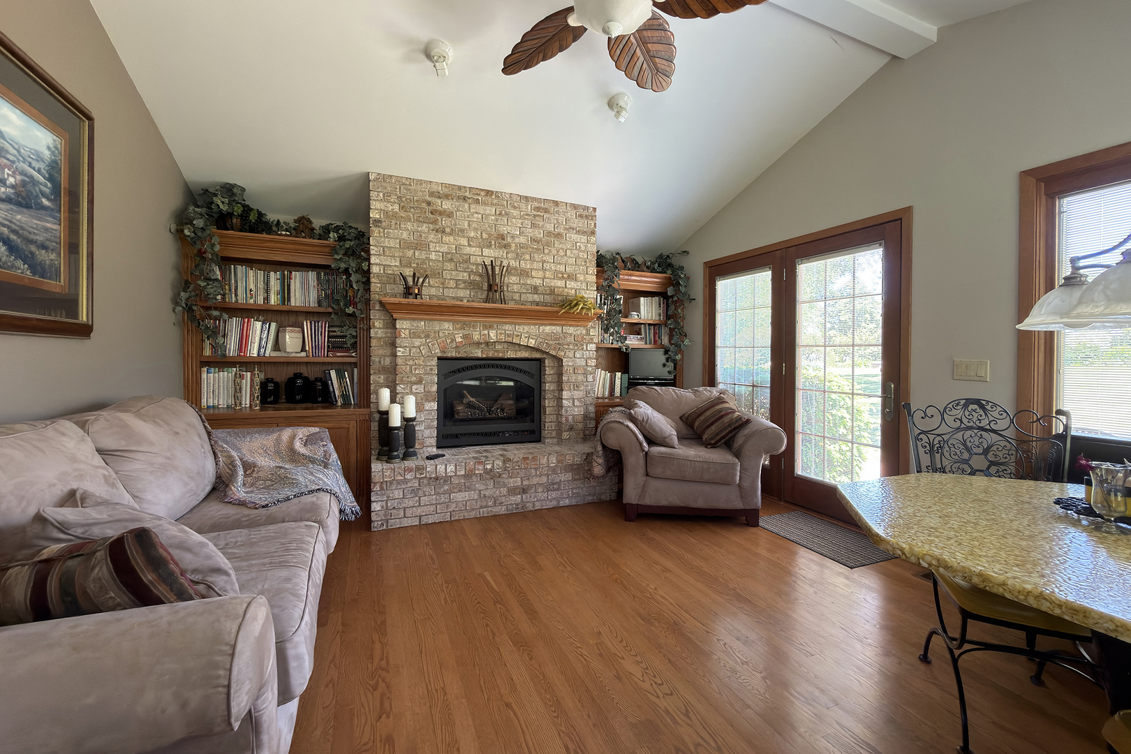 34841 N leonard Avenue, Ingleside, IL 60041