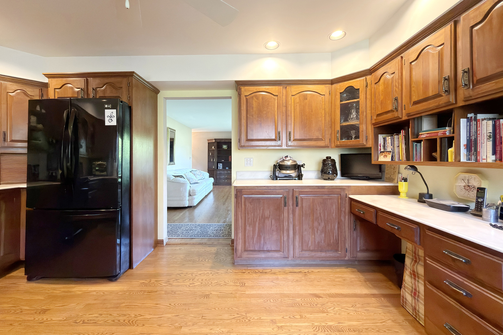 34841 N leonard Avenue, Ingleside, IL 60041
