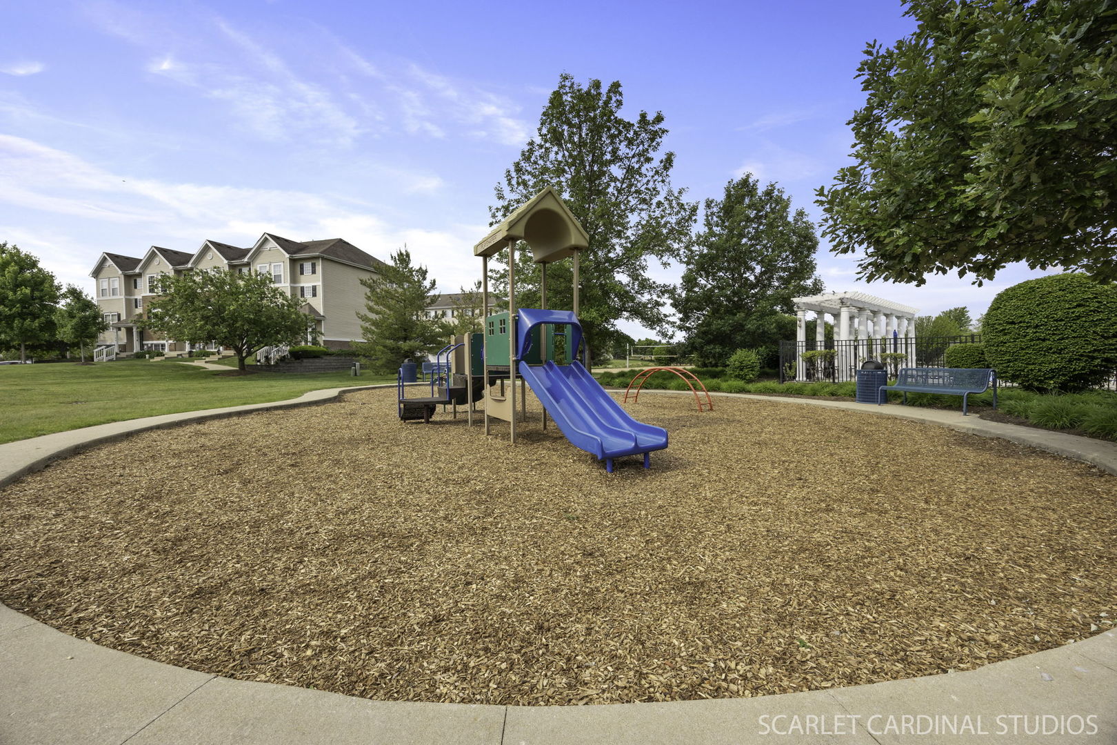 221 Willington Way, Oswego, IL 60543