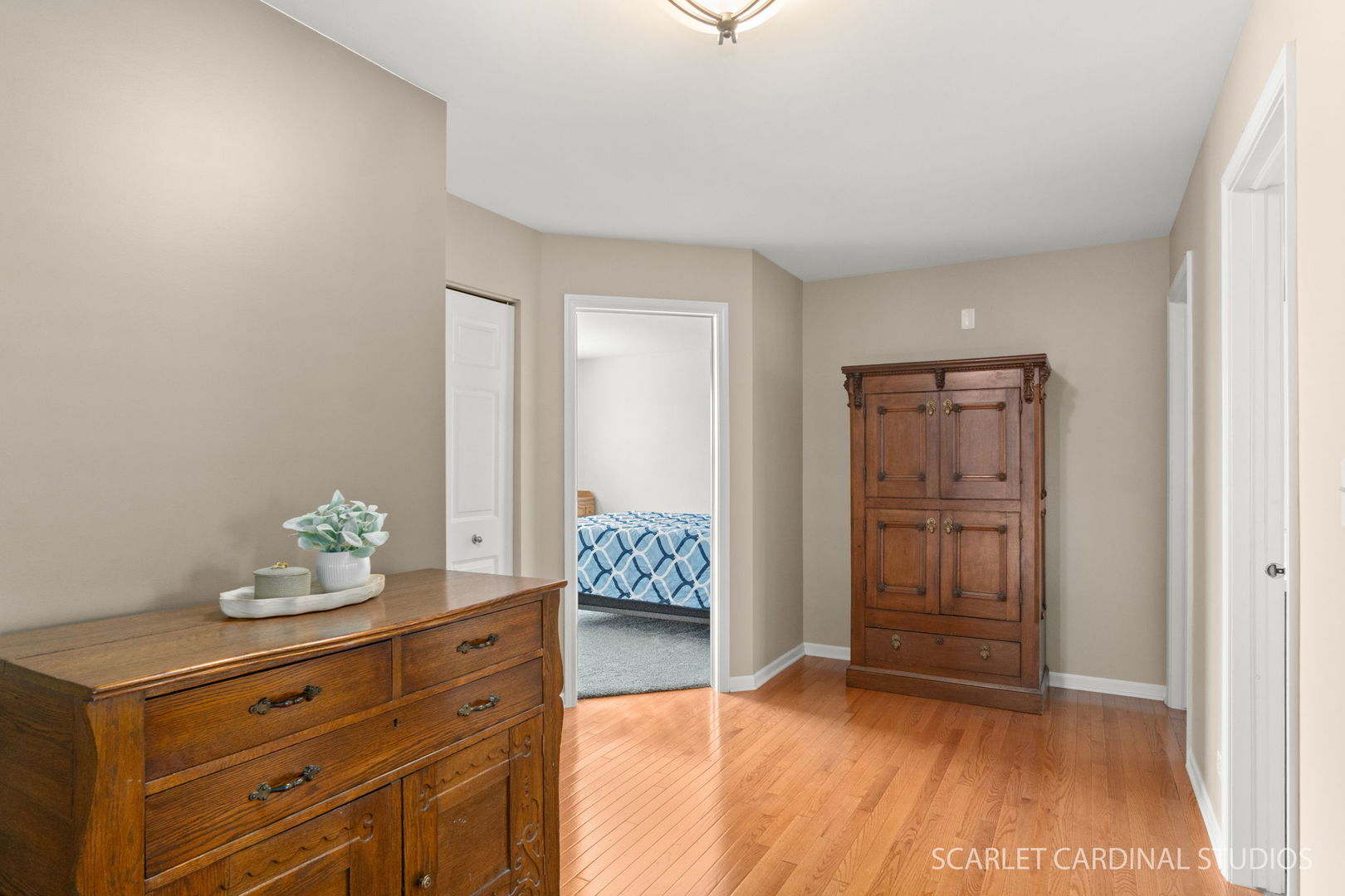 221 Willington Way, Oswego, IL 60543