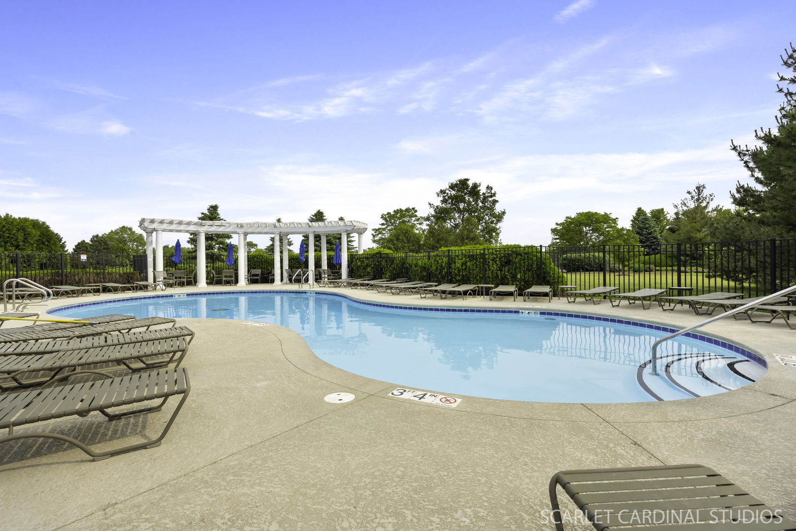 221 Willington Way, Oswego, IL 60543