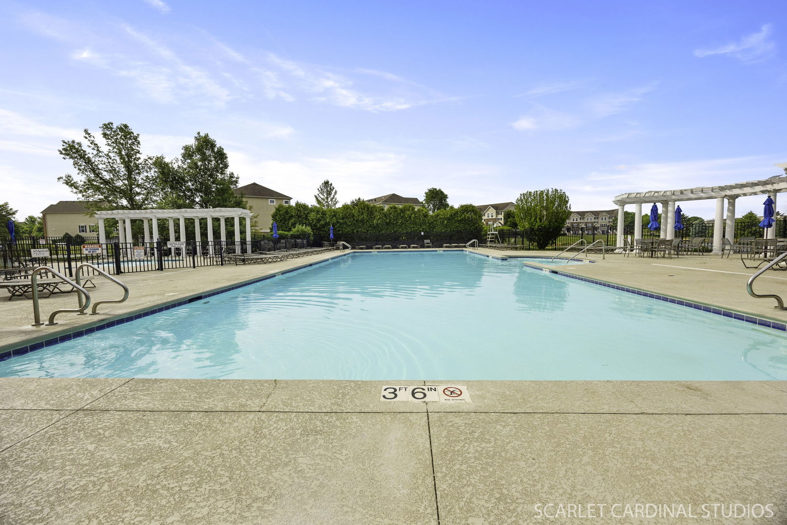 221 Willington Way, Oswego, IL 60543