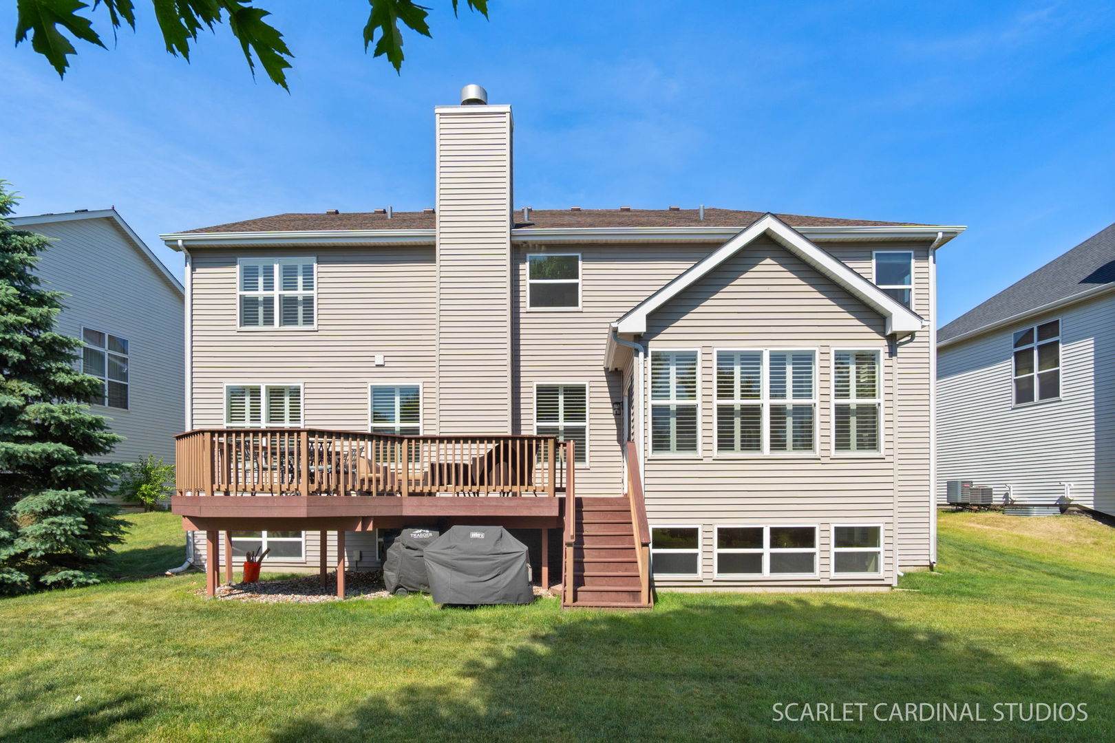 221 Willington Way, Oswego, IL 60543