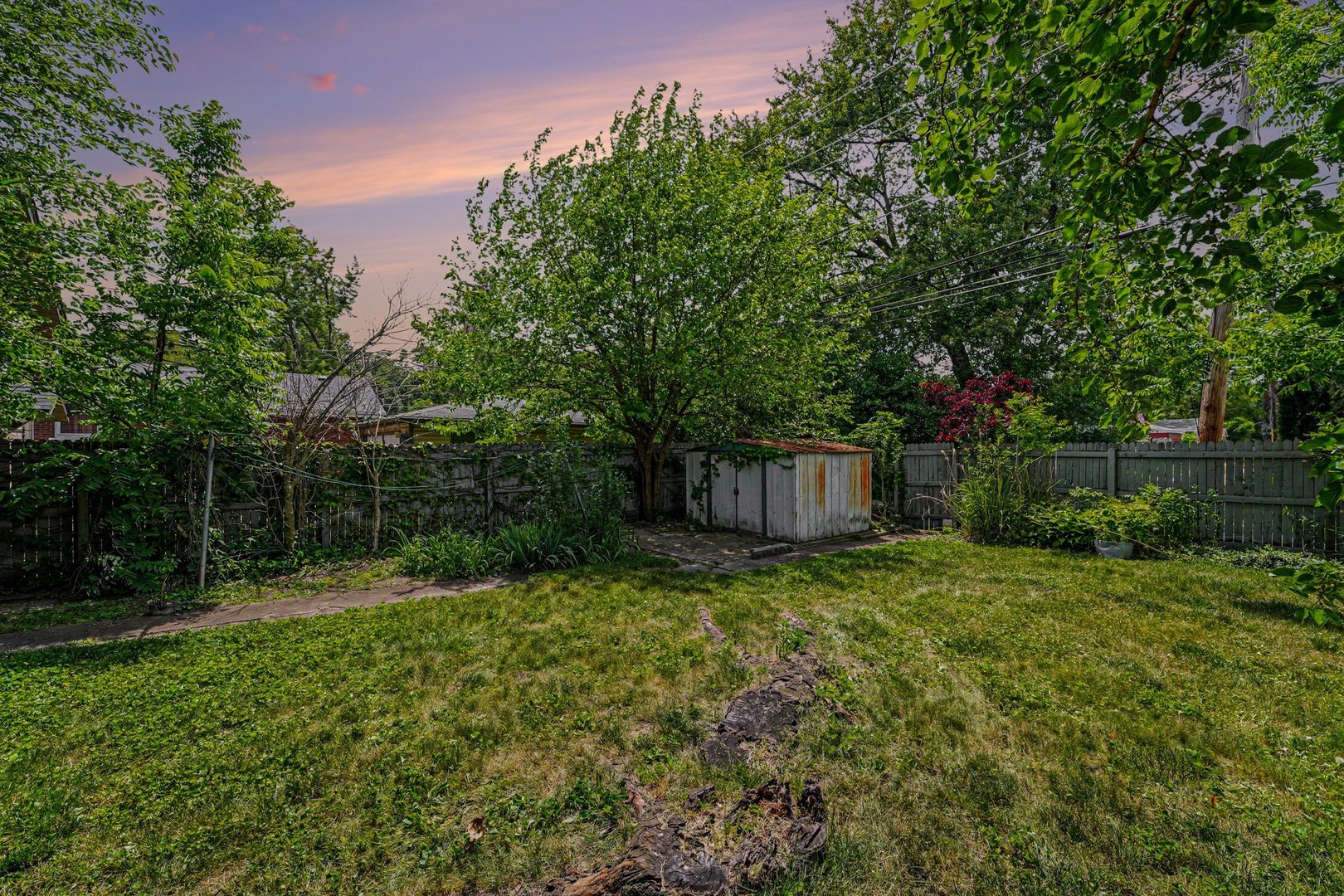 988 Wentworth Avenue, Calumet City, IL 60409