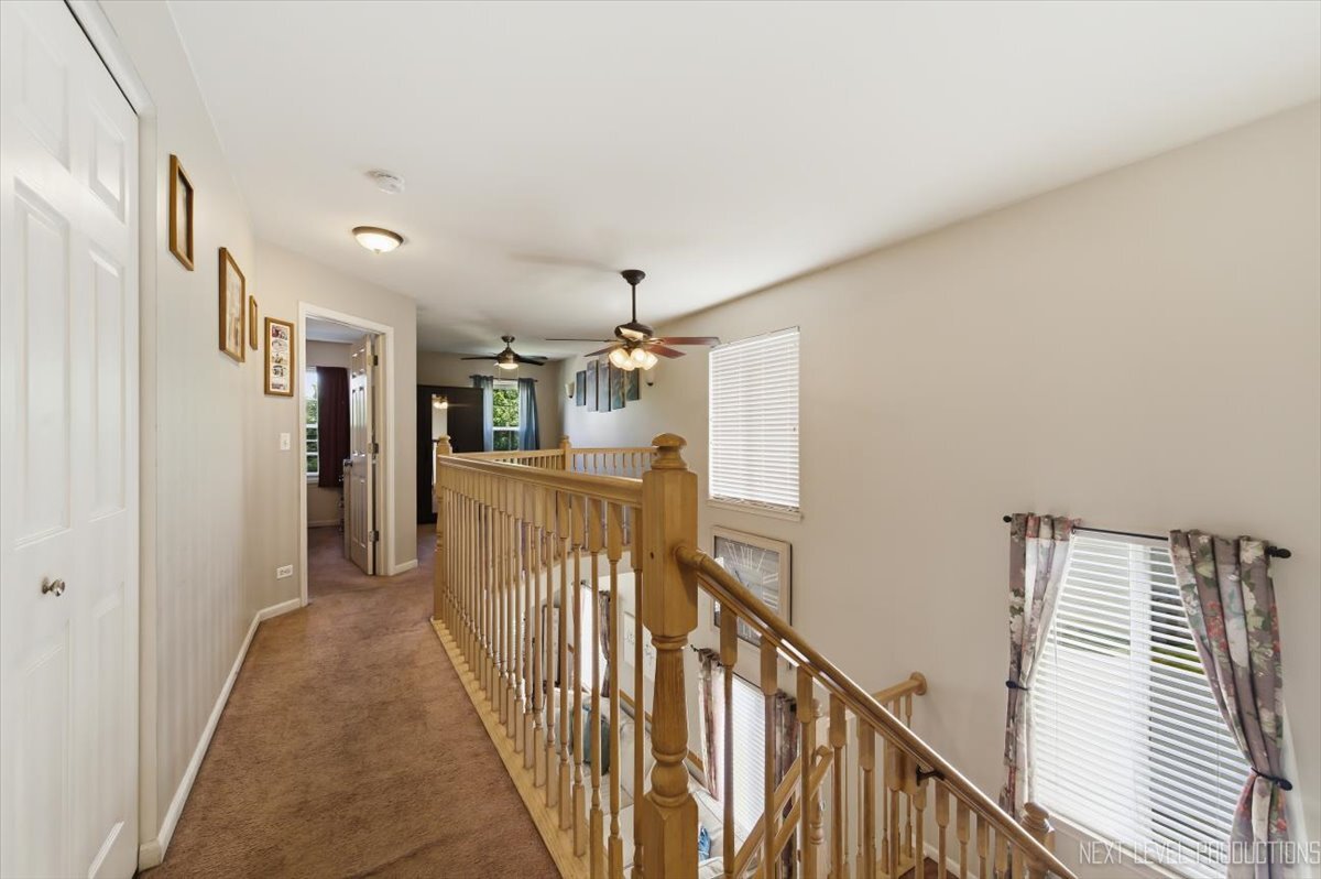 2810 Ledgestone Court, Naperville, IL 60564