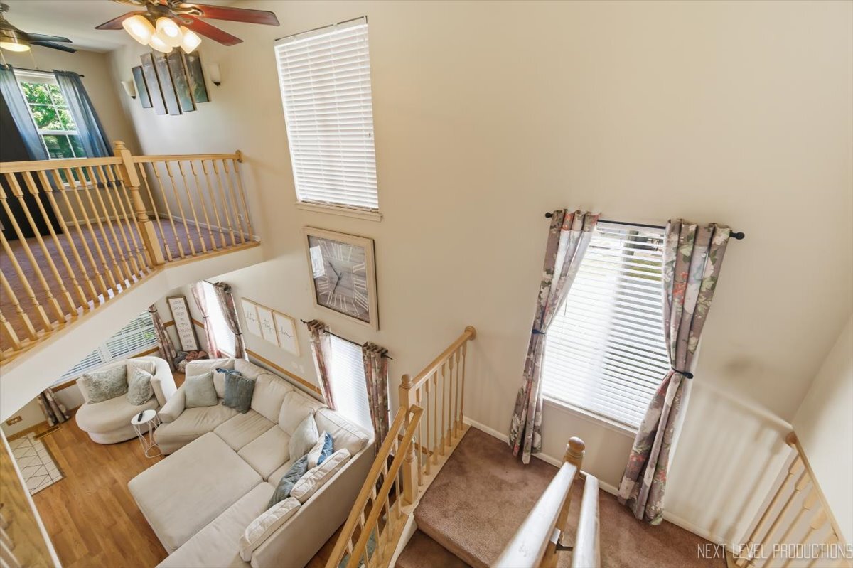 2810 Ledgestone Court, Naperville, IL 60564