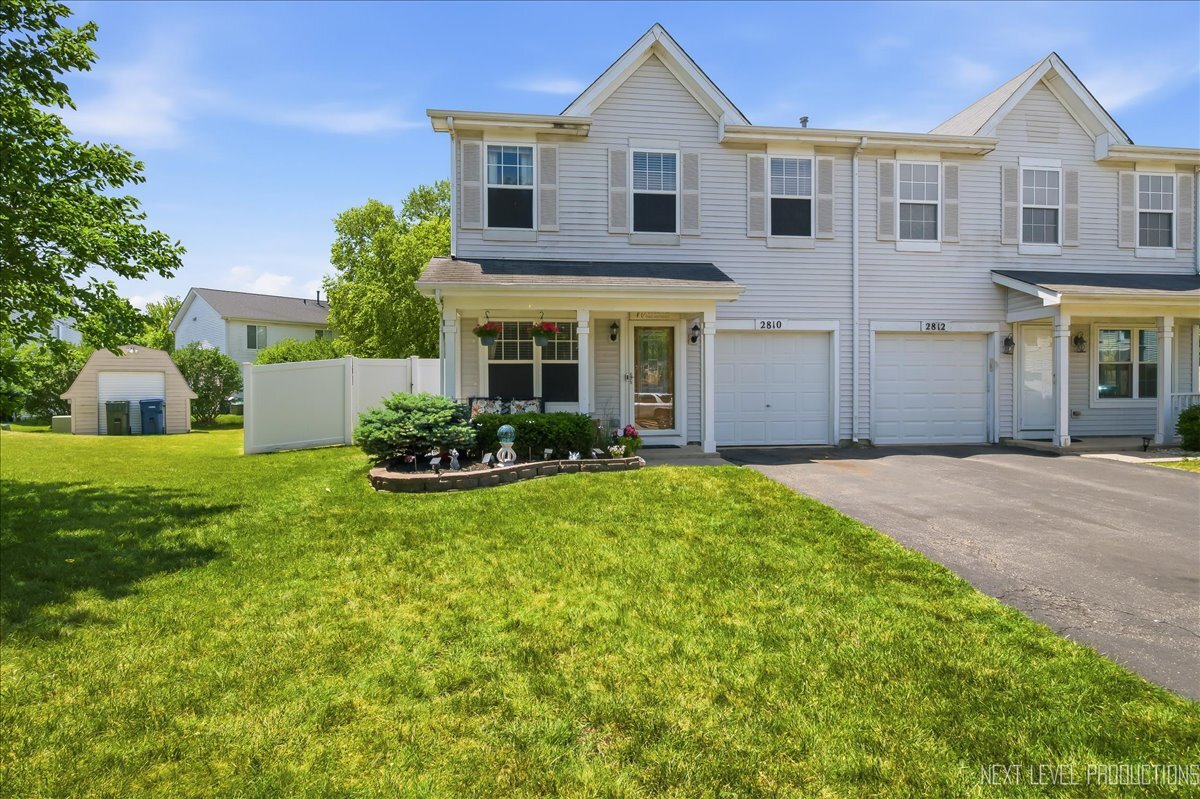 2810 Ledgestone Court, Naperville, IL 60564