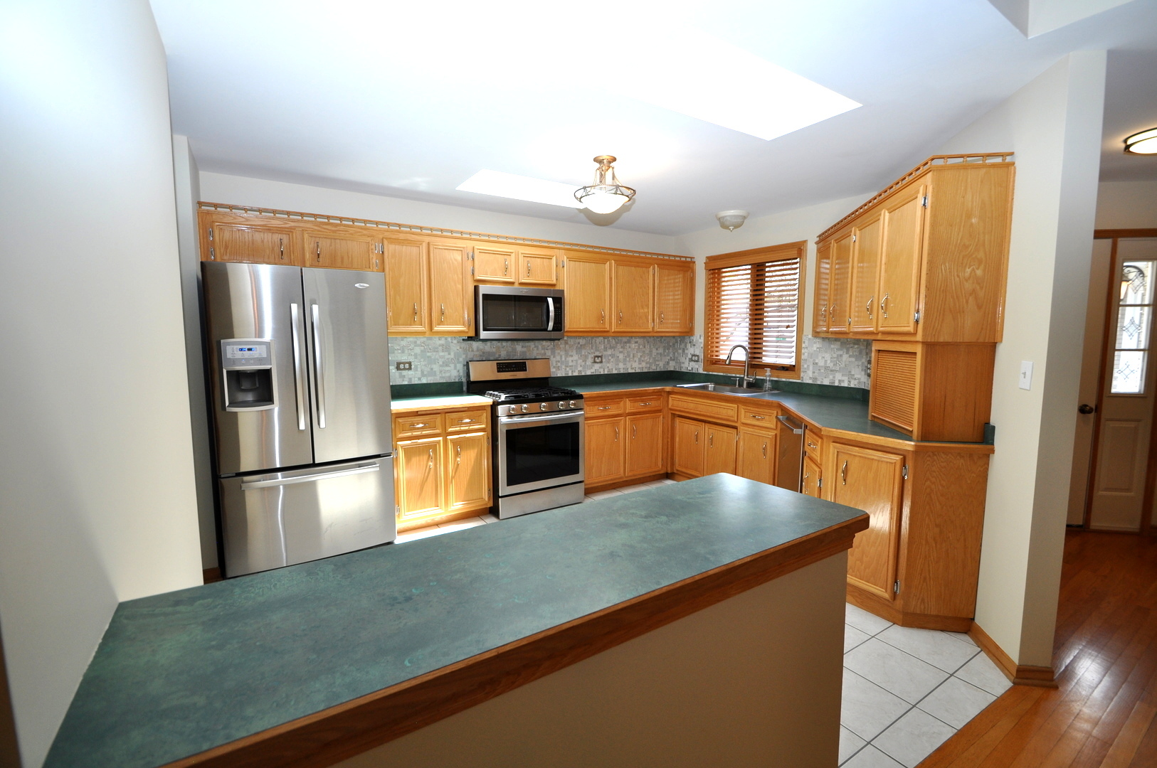 8740 Ballycastle Lane, Tinley Park, IL 60487