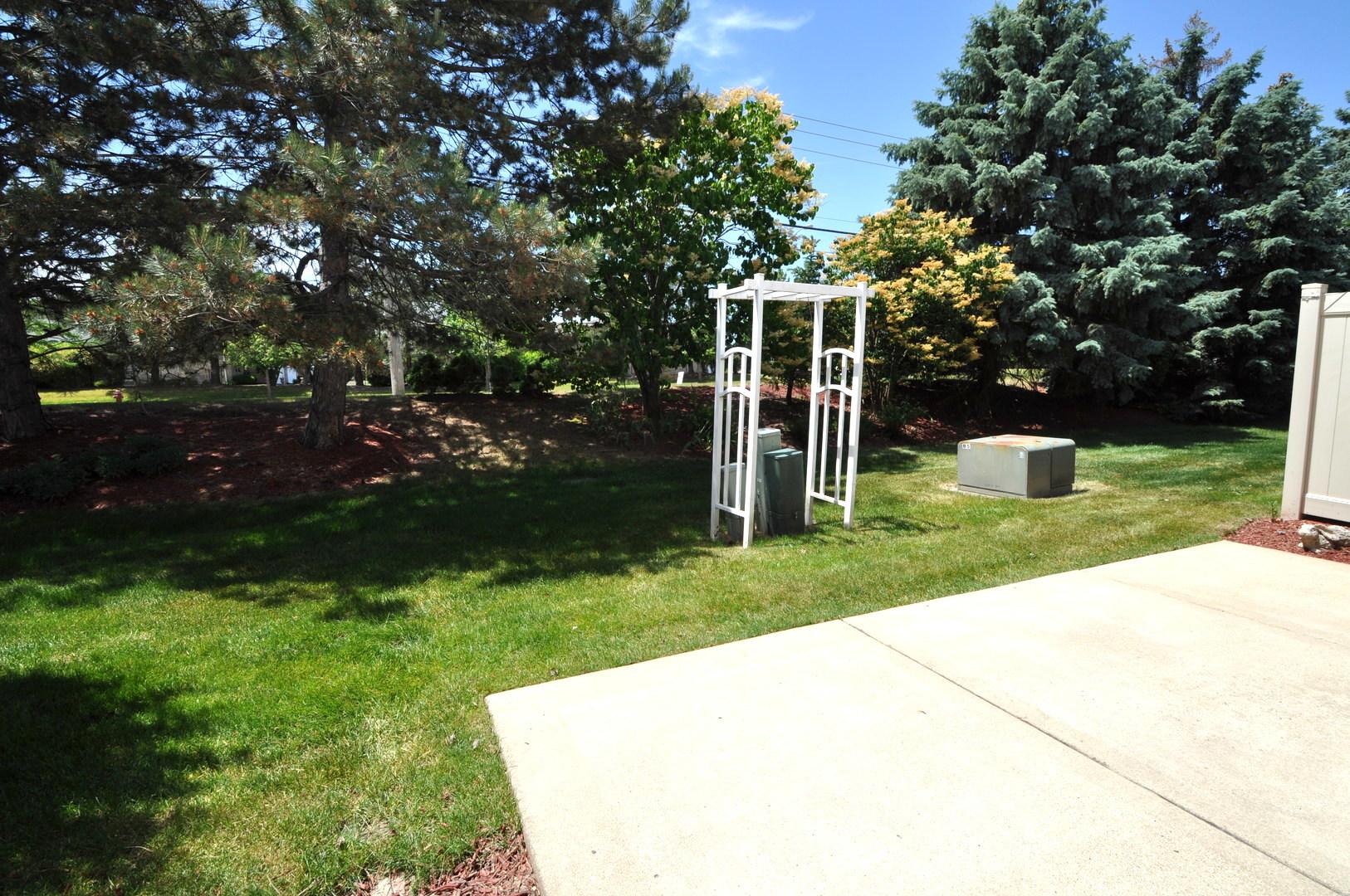 8740 Ballycastle Lane, Tinley Park, IL 60487