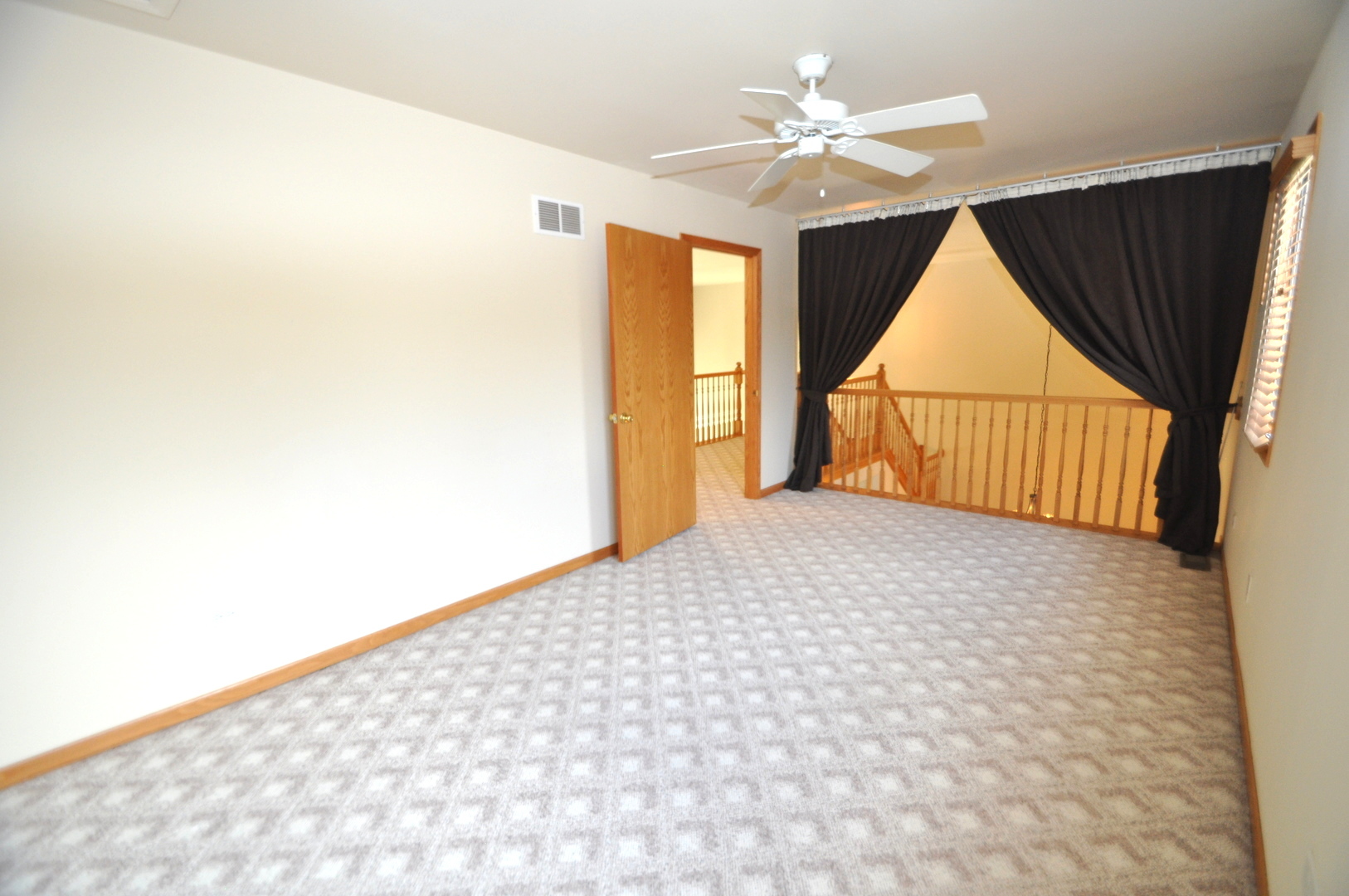 8740 Ballycastle Lane, Tinley Park, IL 60487