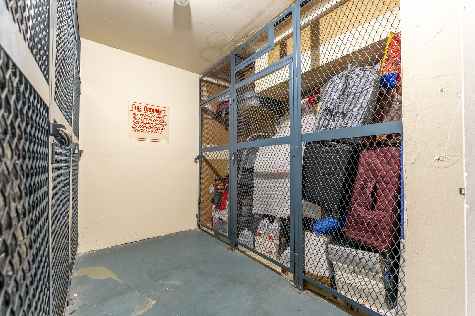 10015 Beverly Drive #404, Skokie, IL 60076