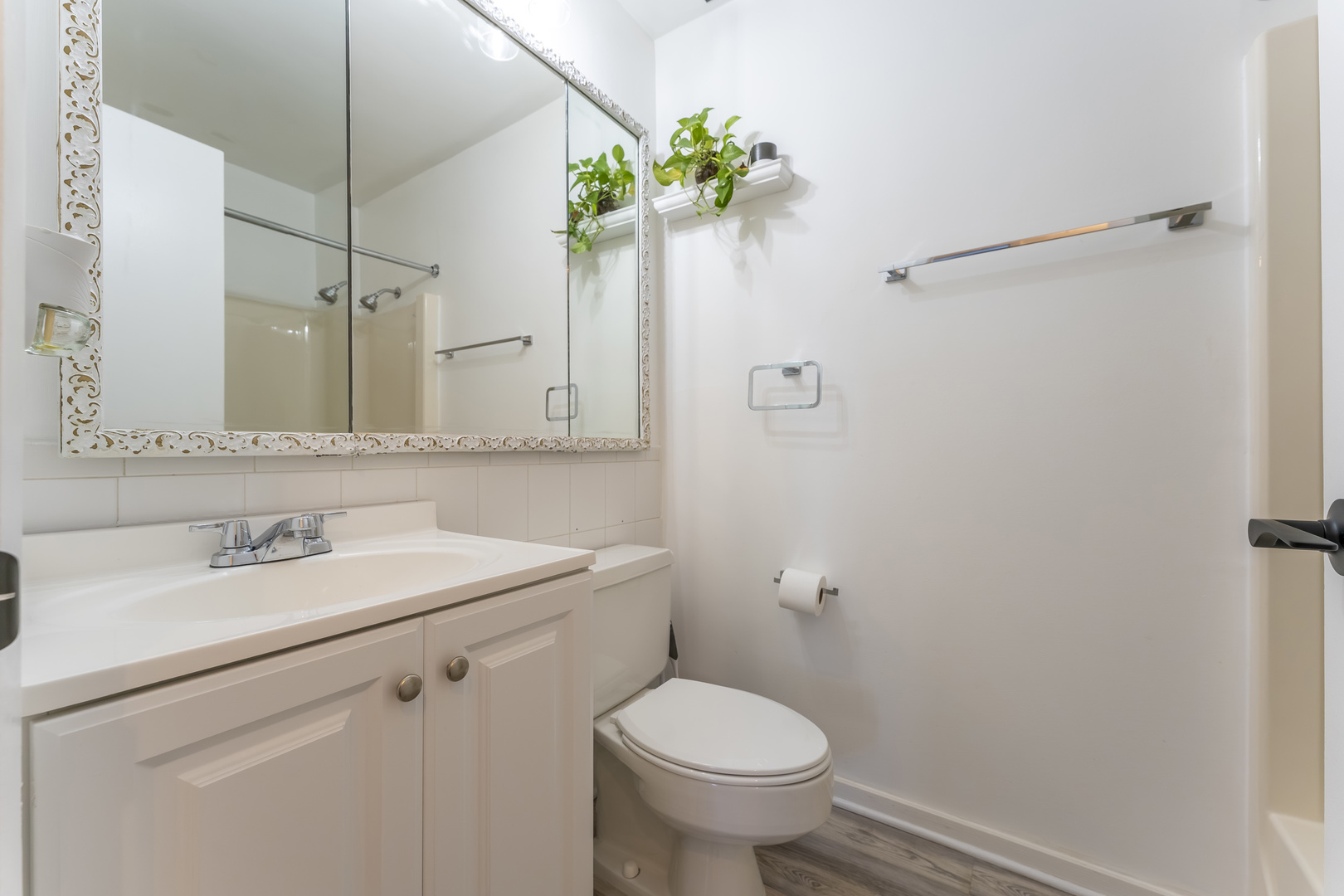 10015 Beverly Drive #404, Skokie, IL 60076