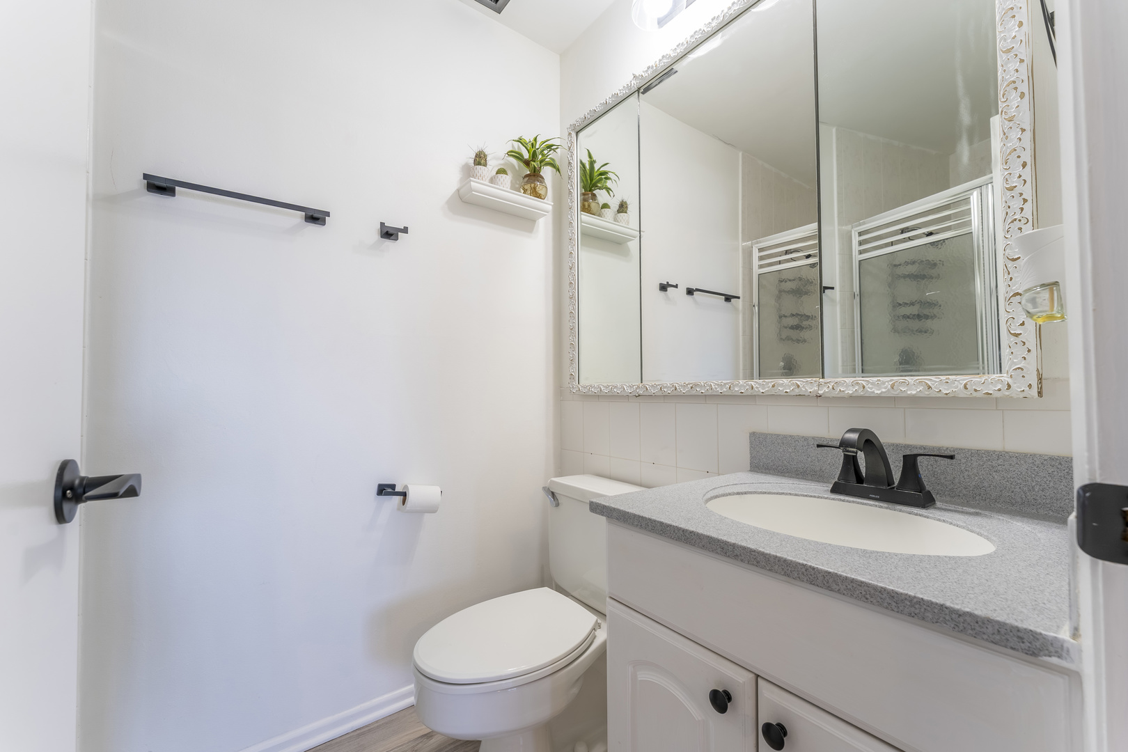 10015 Beverly Drive #404, Skokie, IL 60076