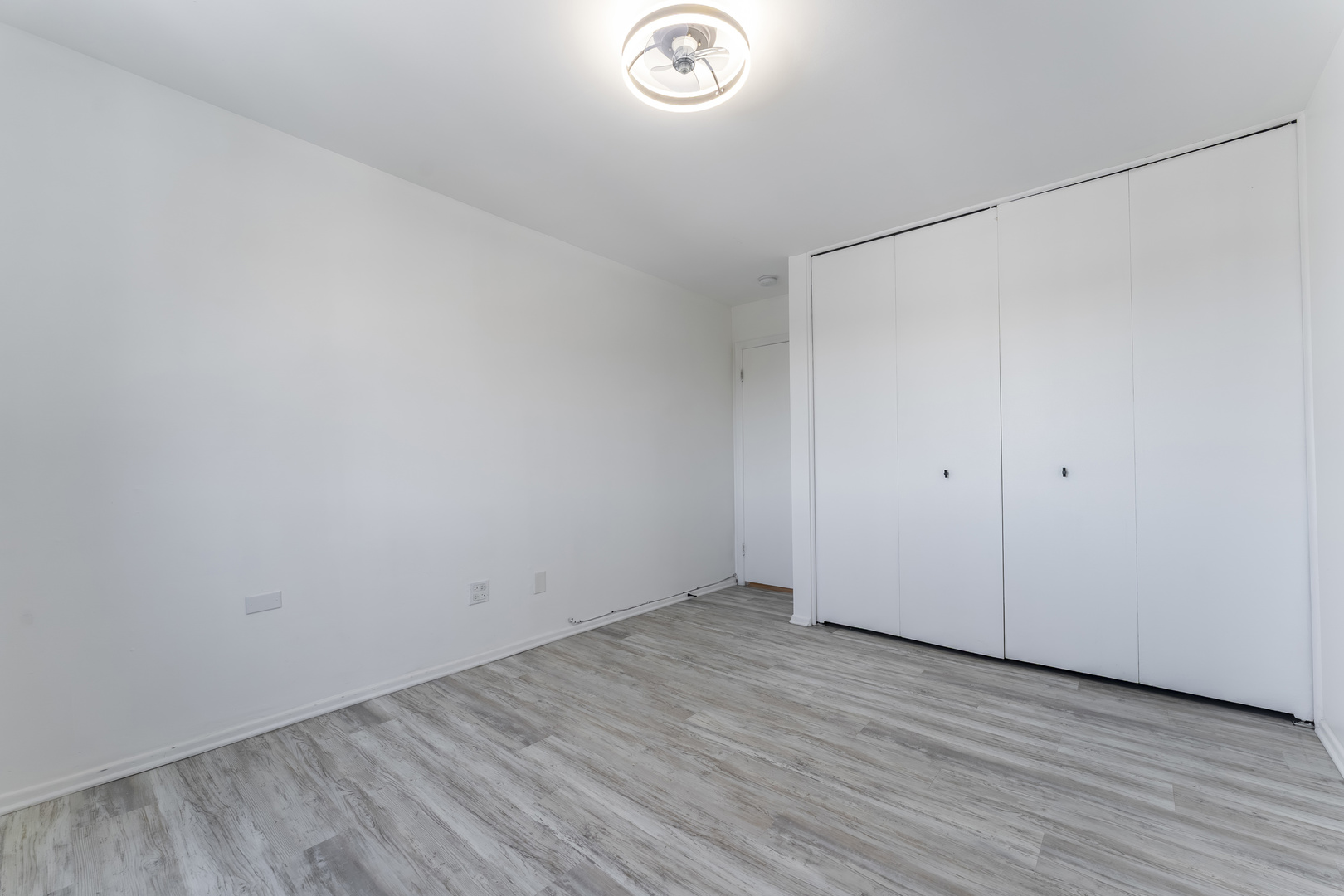 10015 Beverly Drive #404, Skokie, IL 60076