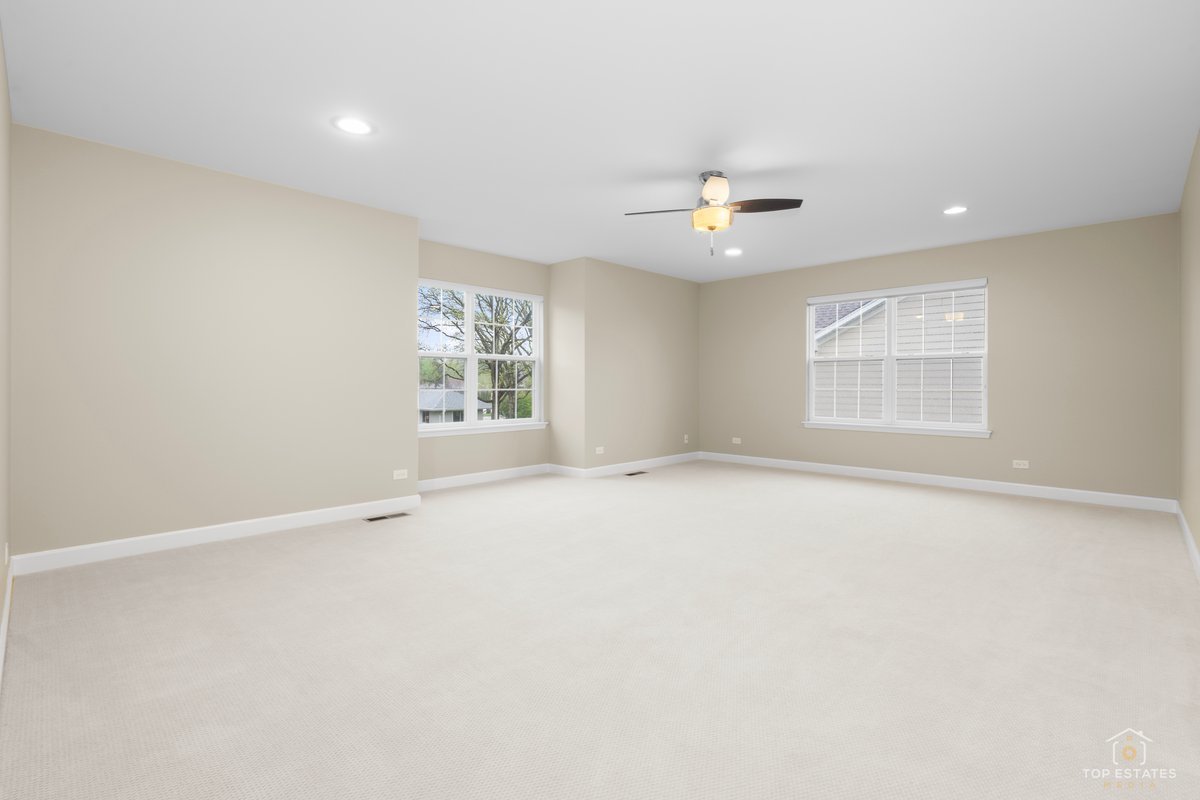 1551 E Olive Street, Palatine, IL 60074