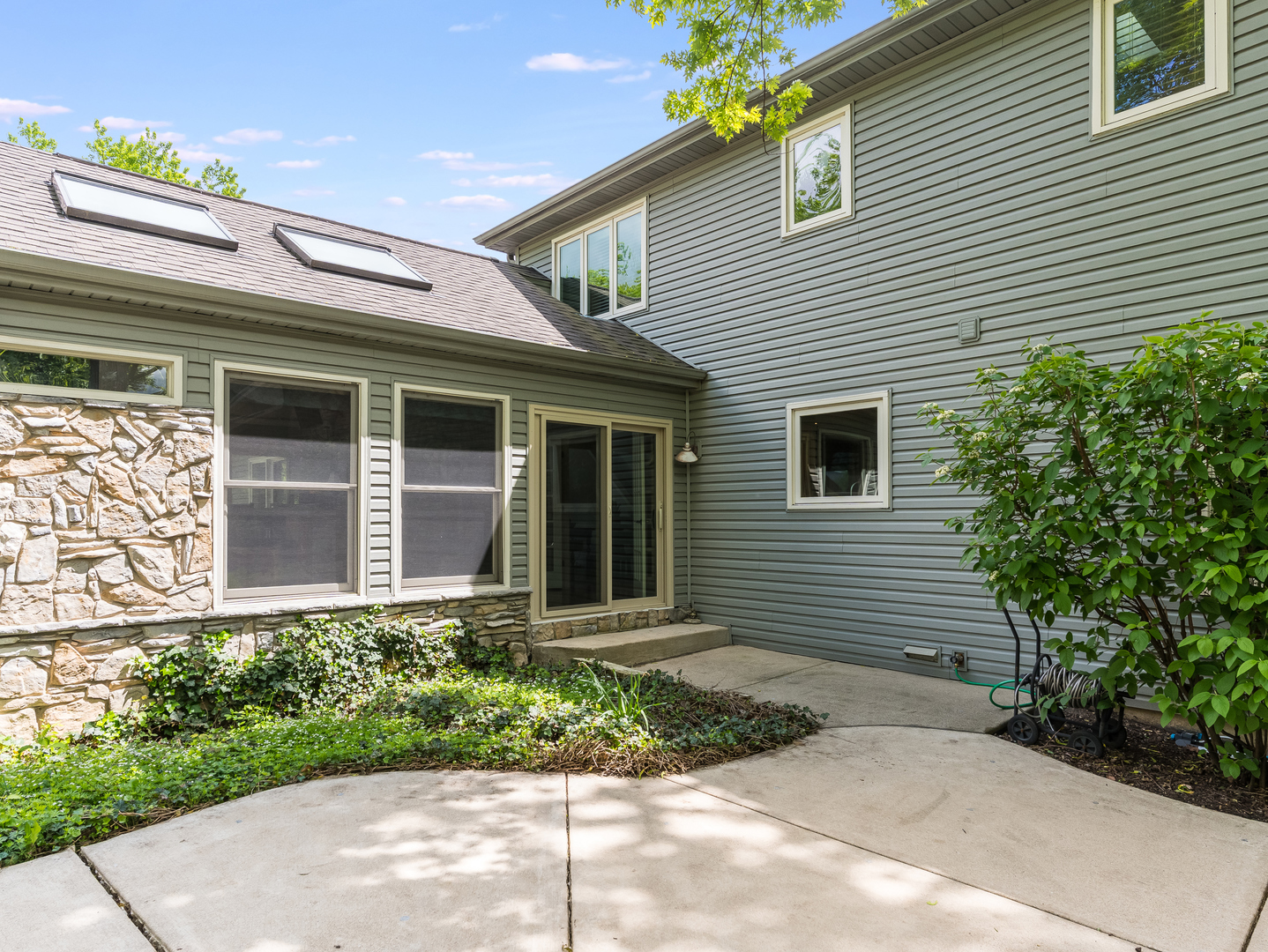 1385 Ginger Lane, Naperville, IL 60565