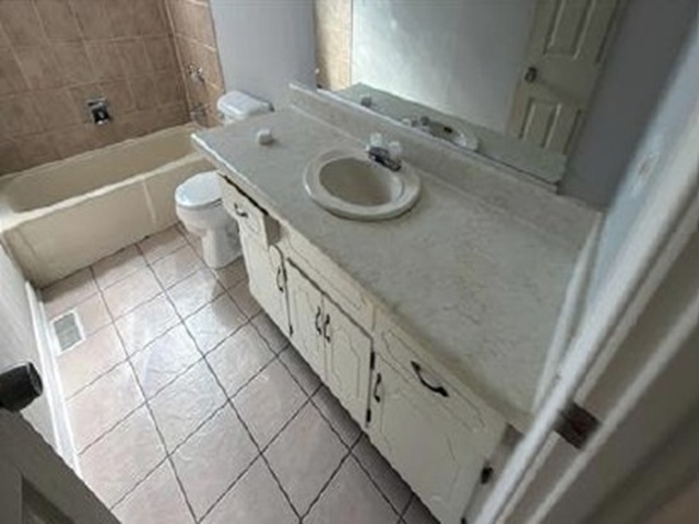 7314 W 115th Street, Worth, IL 60482