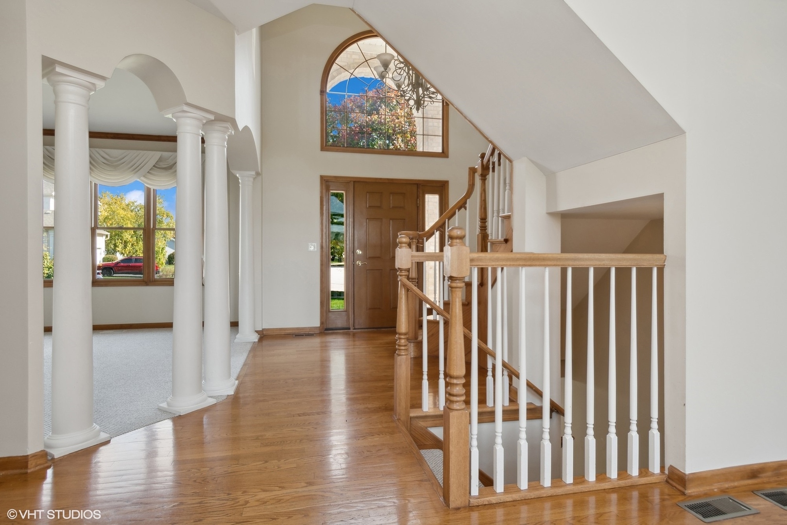 2327 Flat Rock Court, Naperville, IL 60564