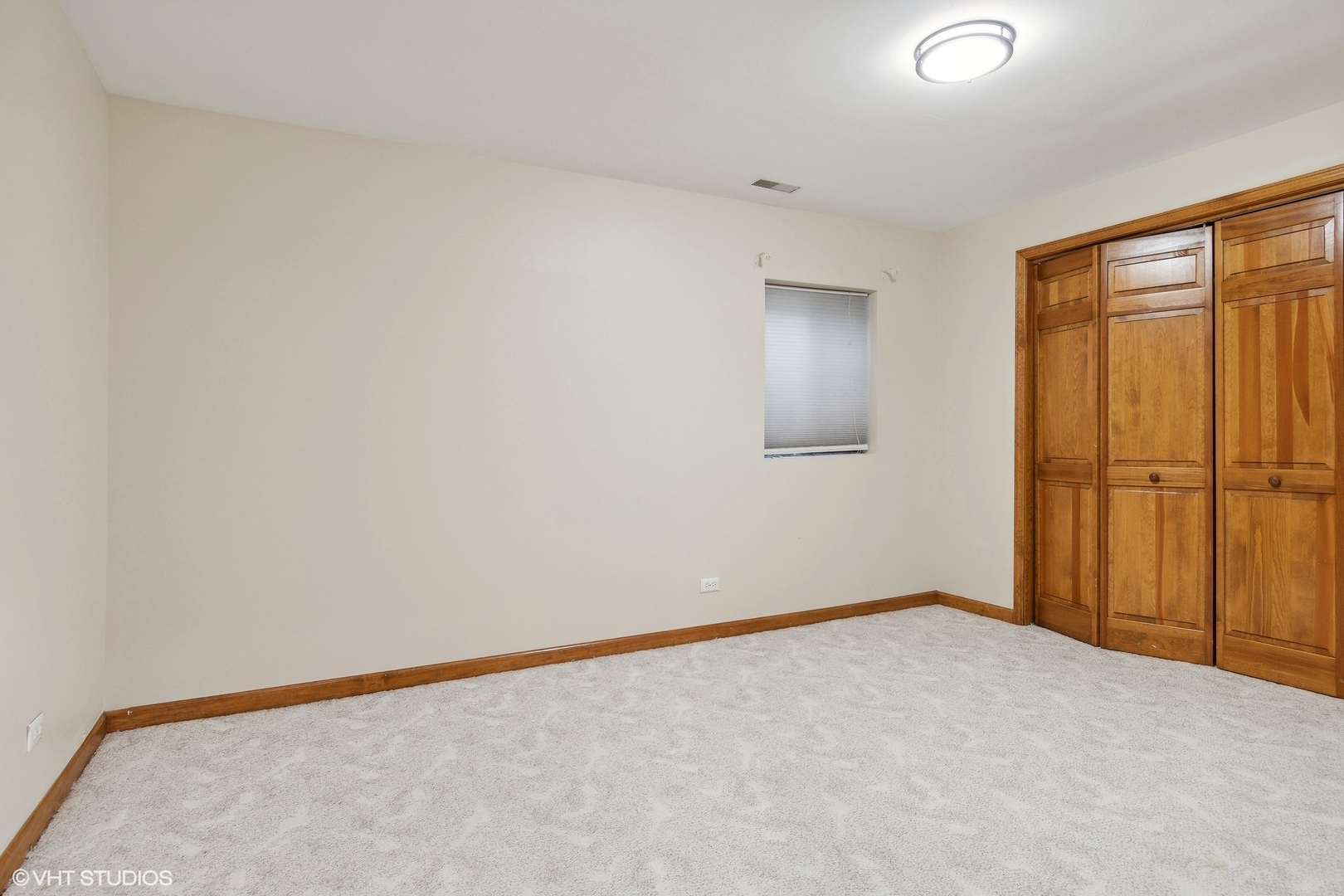 2327 Flat Rock Court, Naperville, IL 60564