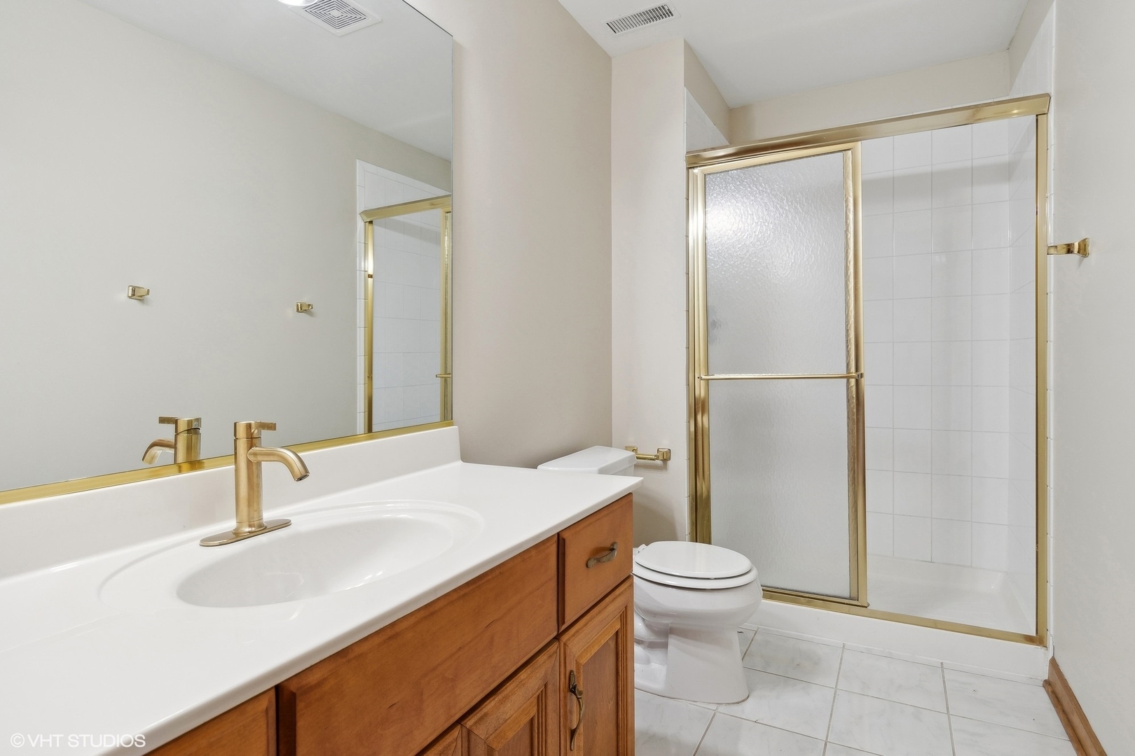 2327 Flat Rock Court, Naperville, IL 60564