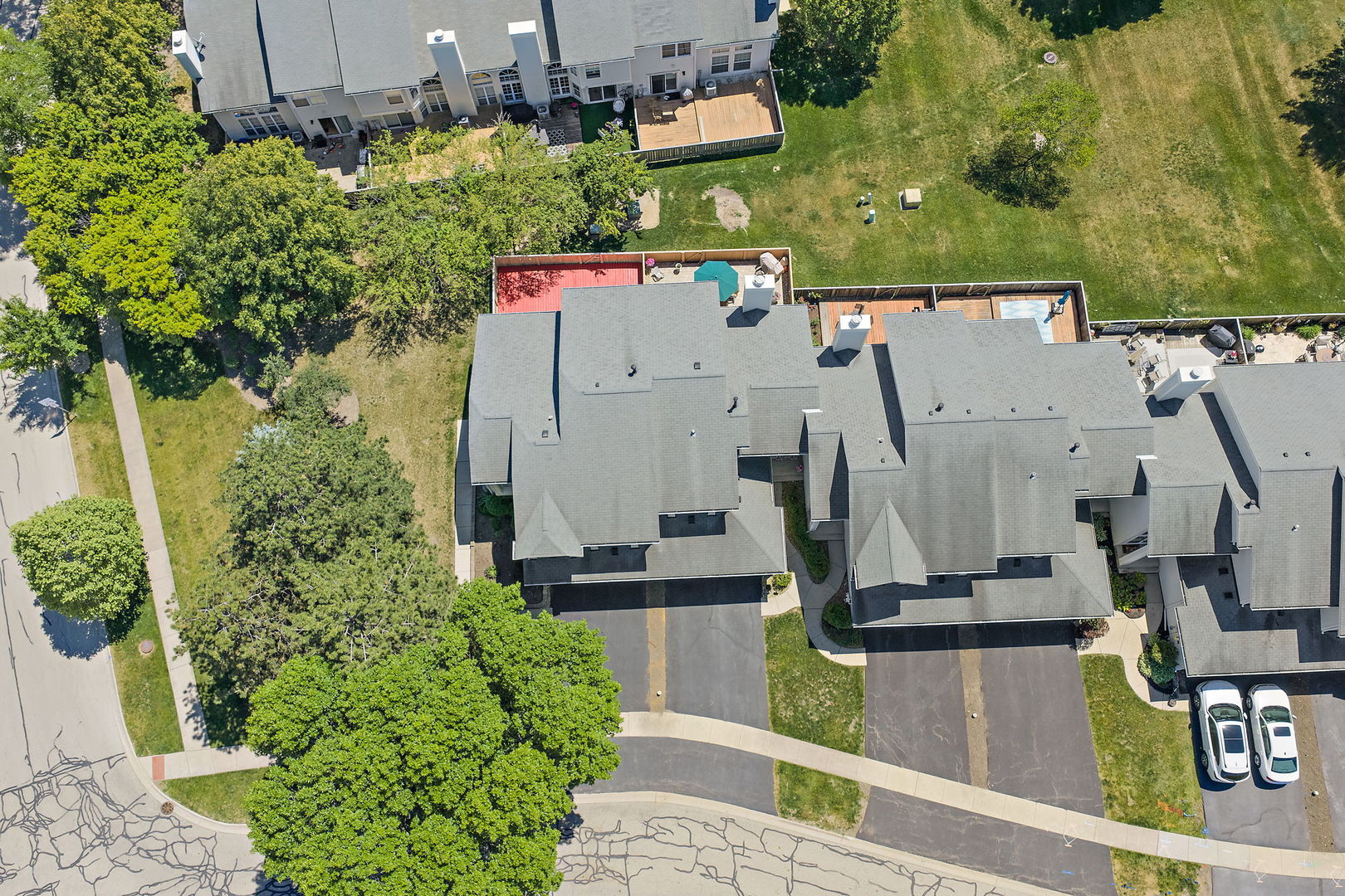 621 Newbury Lane, Schaumburg, IL 60173