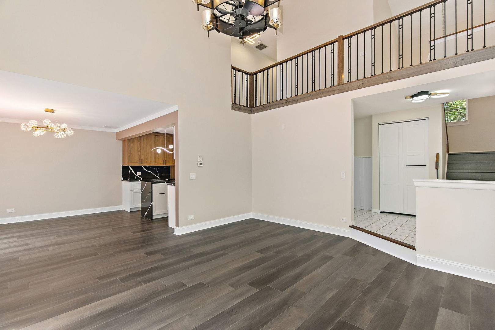 621 Newbury Lane, Schaumburg, IL 60173