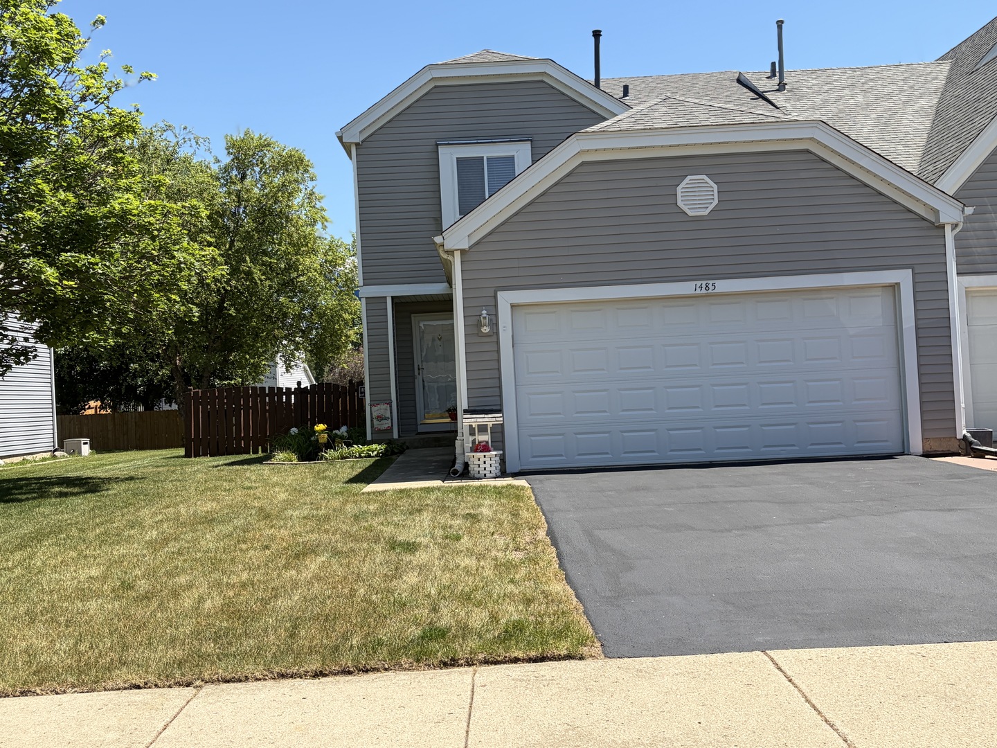 1485 Exeter Lane, South Elgin, IL 60177