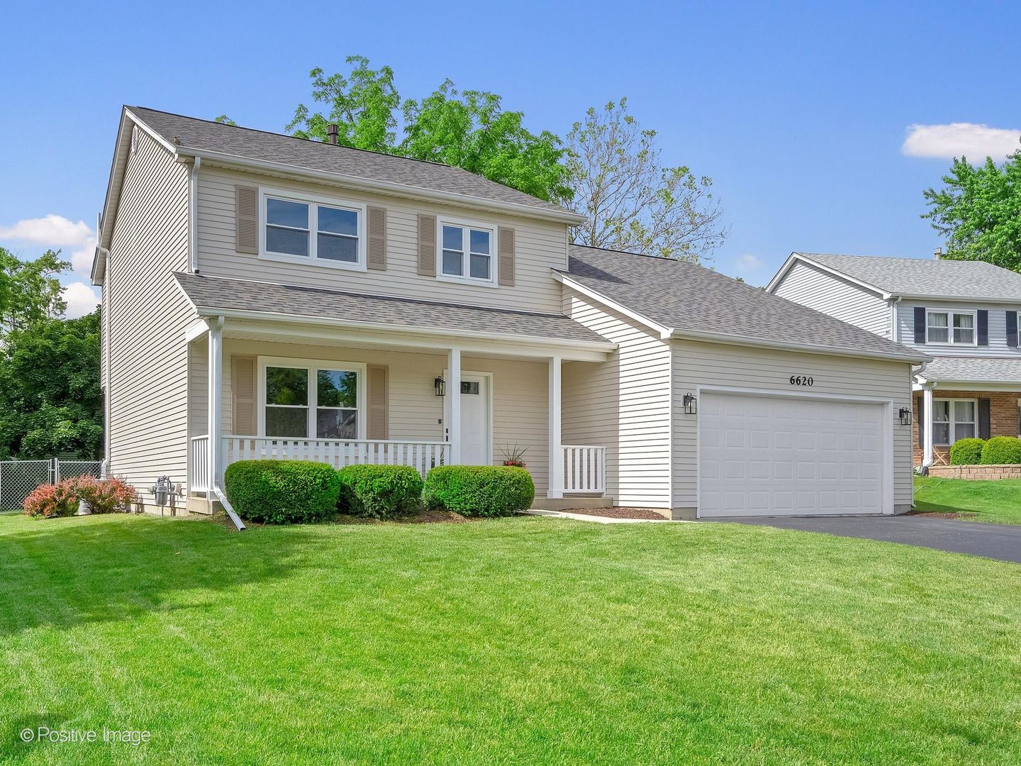 6620 Oak Tree Trail, Woodridge, IL 60517