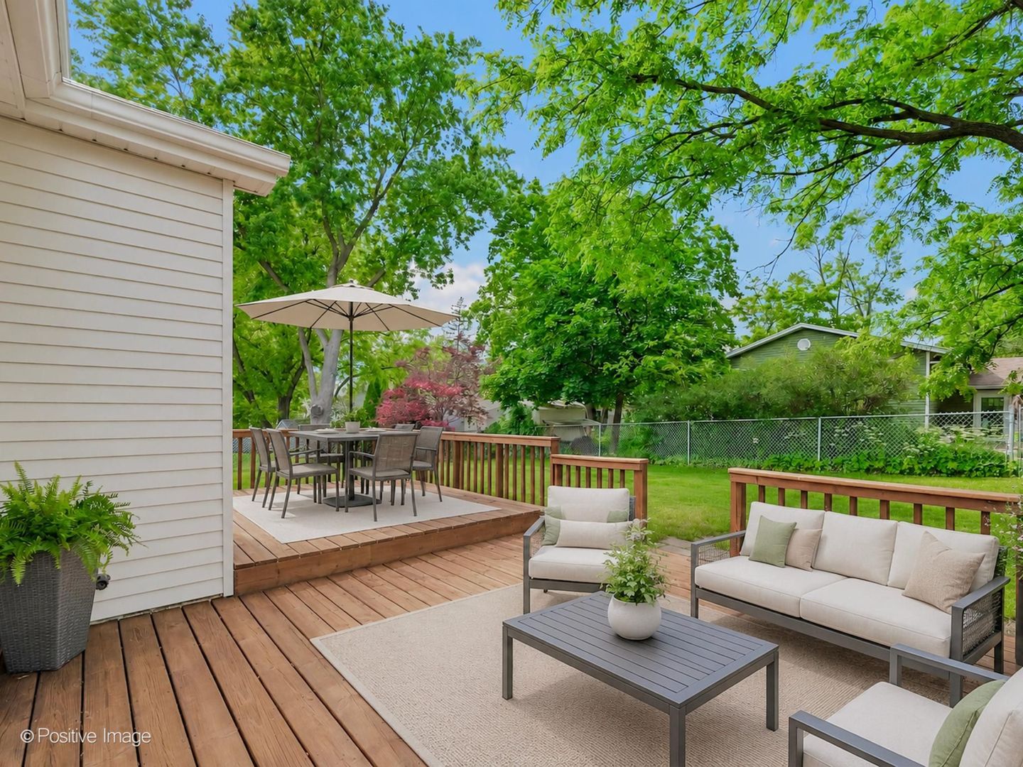 6620 Oak Tree Trail, Woodridge, IL 60517