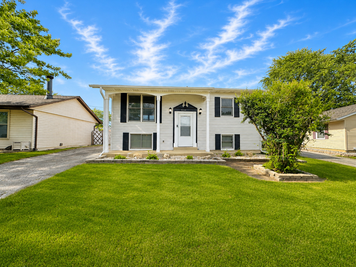9140 162nd Street, Orland Hills, IL 60487